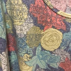 Lularoe Classic T